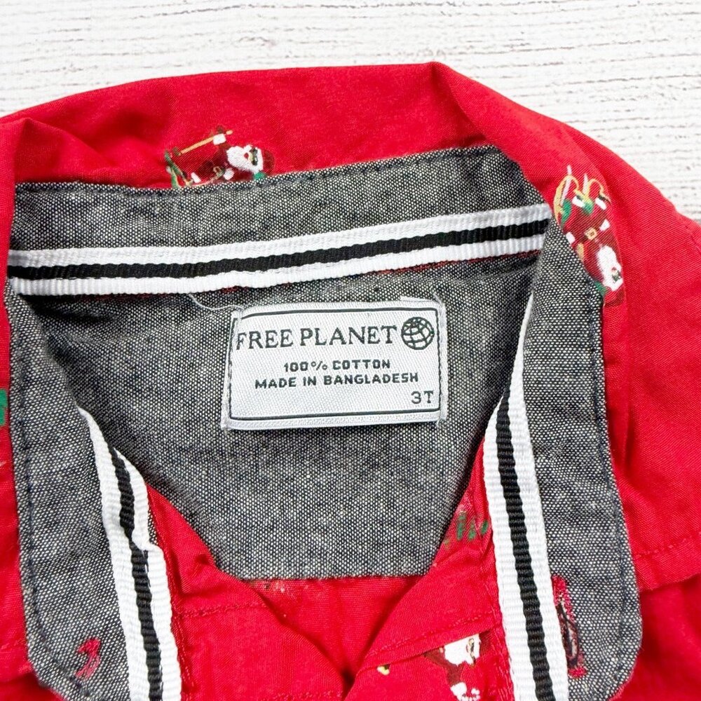 Free Planet Holiday Christmas Santa Print Collared Shirt - Picture 2 of 3